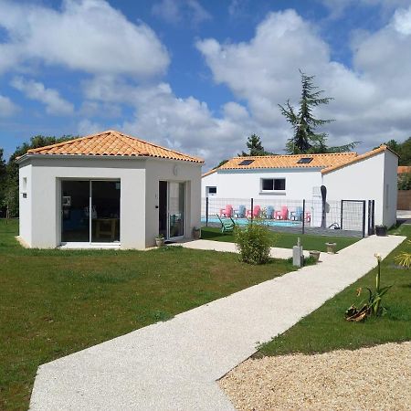 Au Logis Des Muriers Vairé Exterior photo