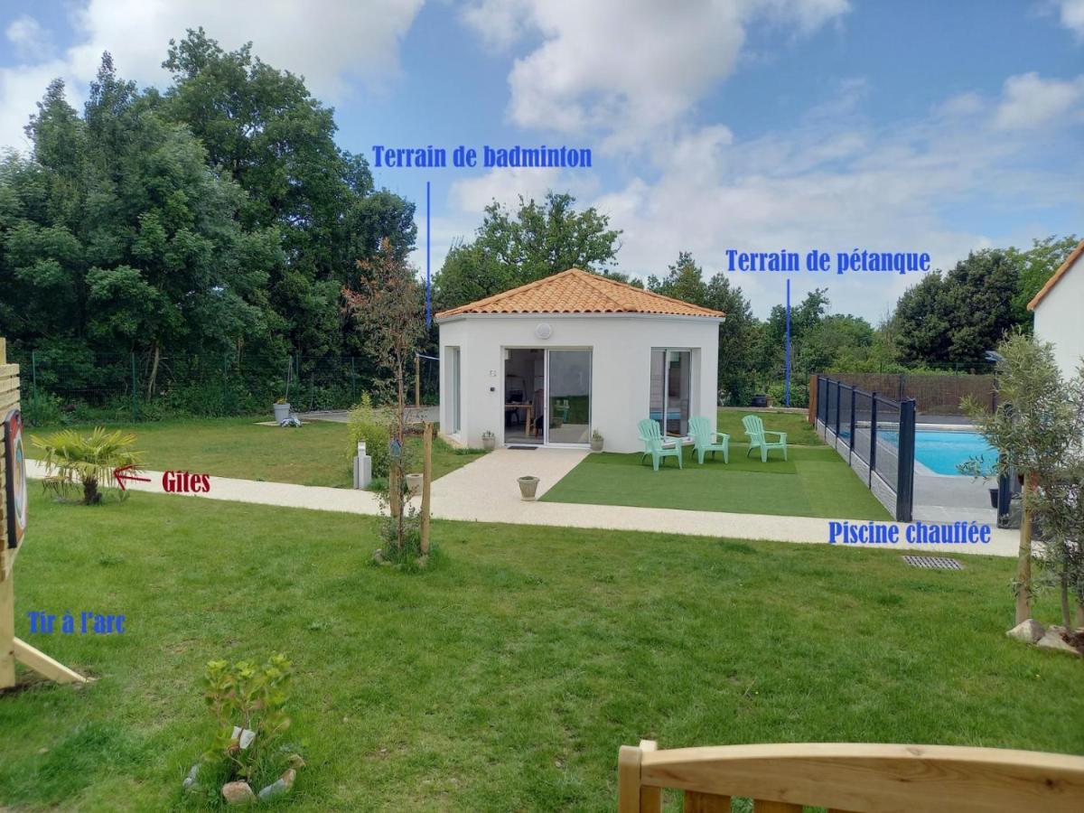 Au Logis Des Muriers Vairé Exterior photo